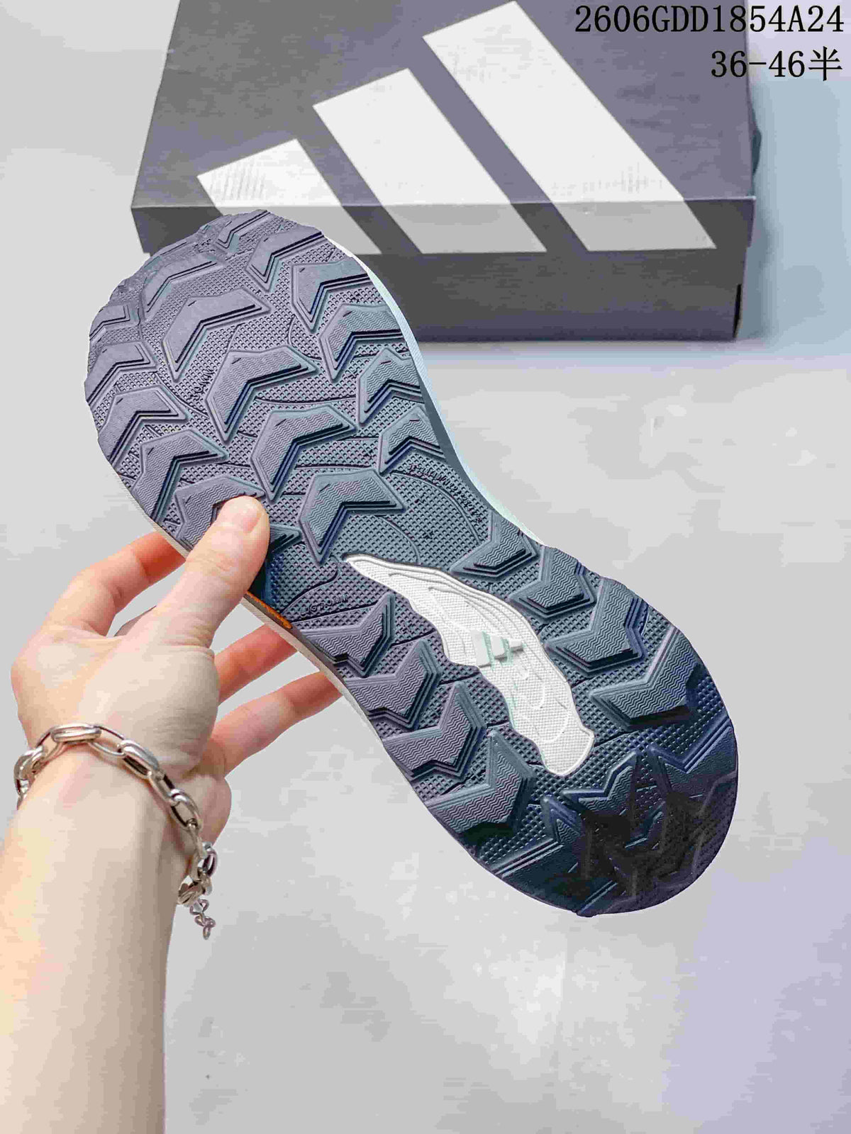 Close-up of the trail shoe outsole showing its patterned tread