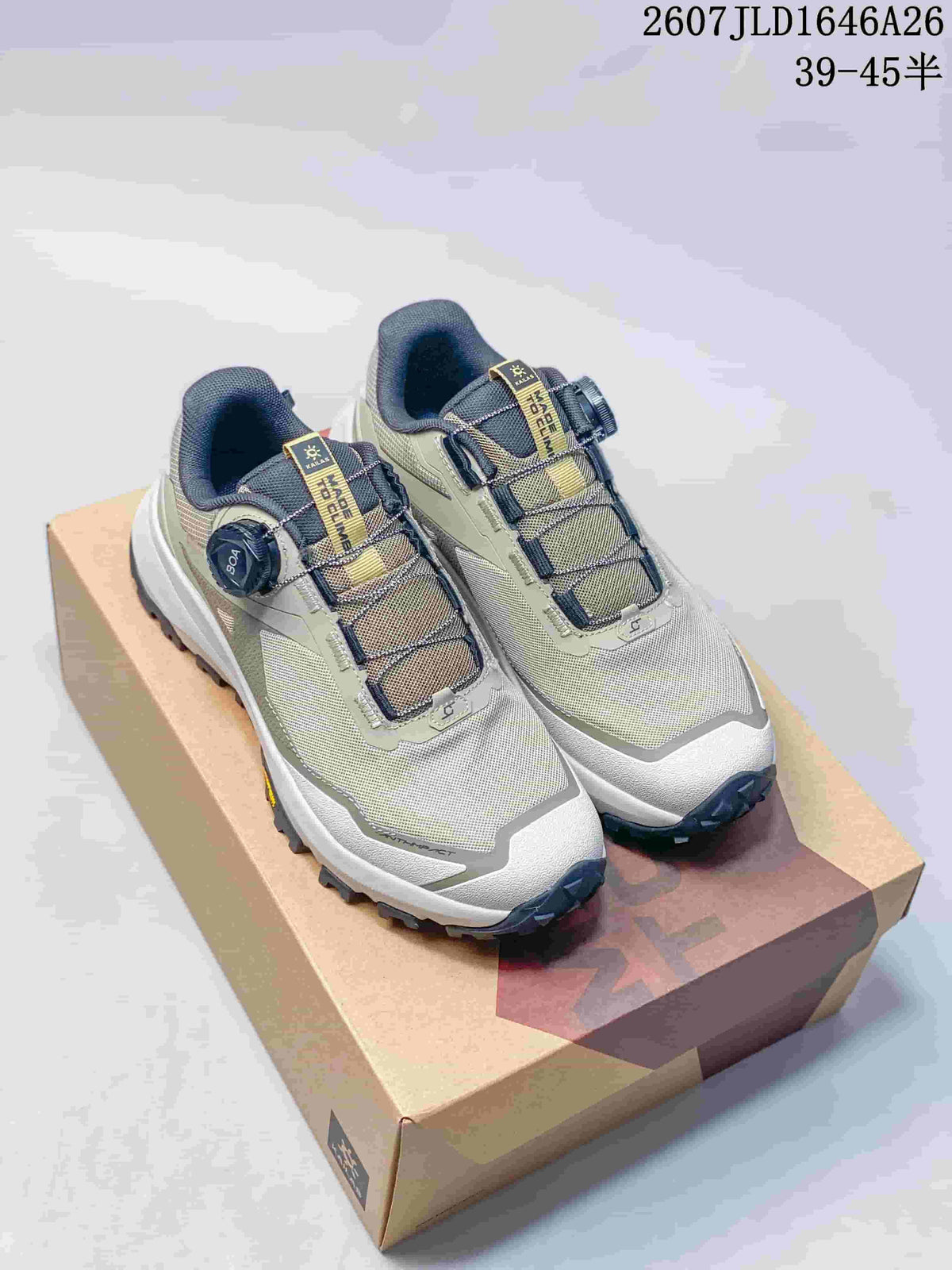 Pair of gray and olive KAILAS Kuocang BOA trail shoes displayed on a shoebox, with the model code and size-range text overlaid at the top.