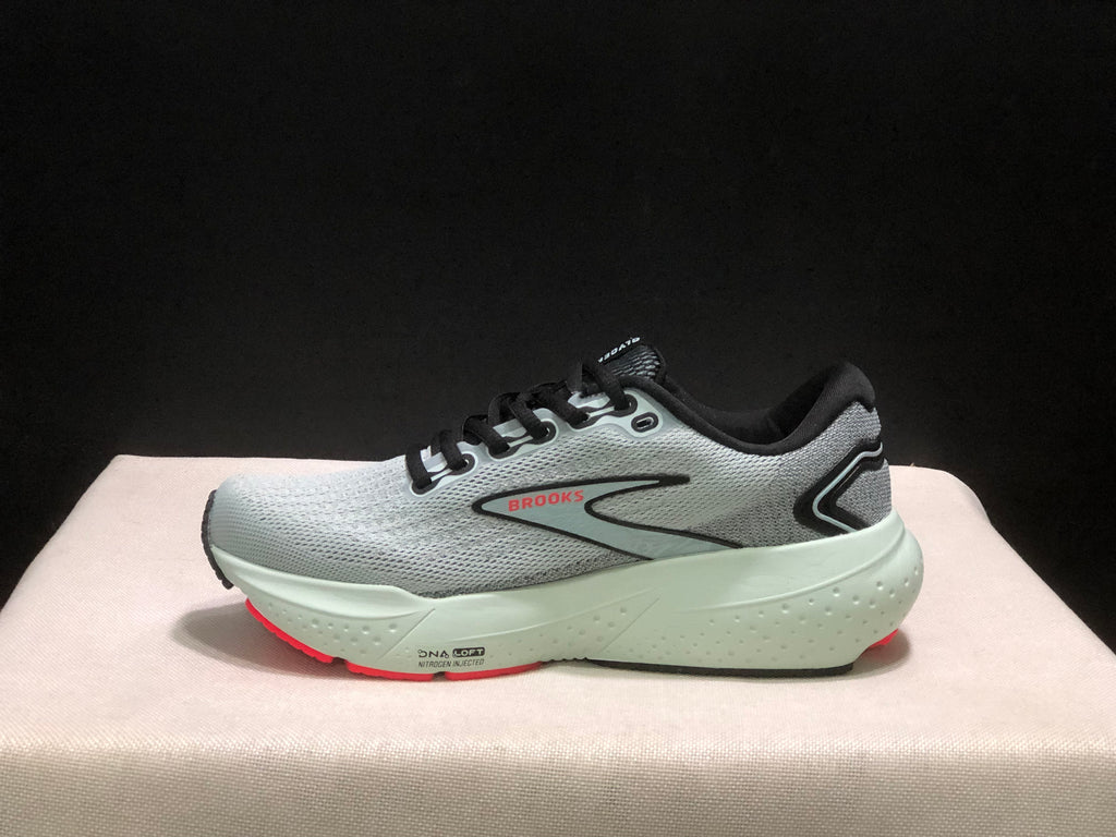 Outer side profile showing the Brooks branding, Glycerin heel detail, and light-colored midsole.