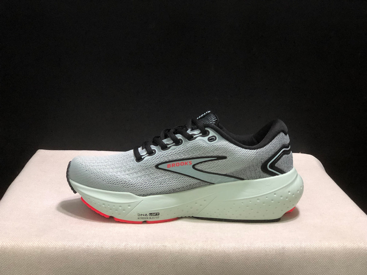 Outer side profile showing the Brooks branding, Glycerin heel detail, and light-colored midsole.