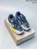 Pair of black, white, and yellow On tennis sneakers displayed on a shoebox; image text shows style code 2607JGD212A22 and size range 36–46.