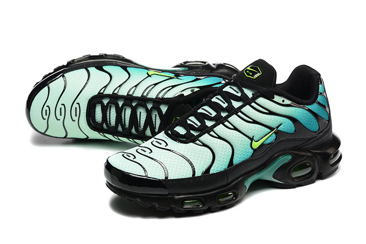 Nike Air Max Plus Black and Aqua Sneakers DM0032-301