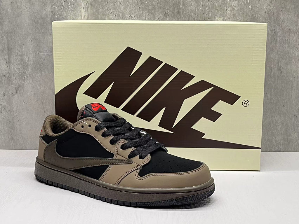 Jordan 1 Low Travis Scott Black Mocha Sneakers