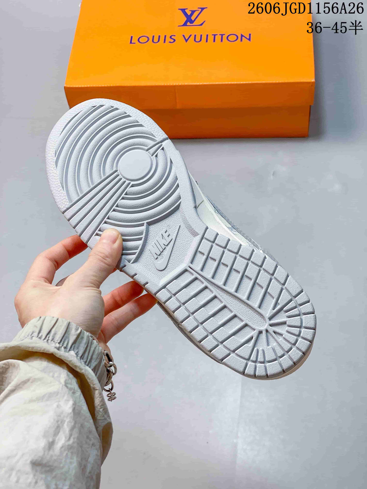 Close-up of the sneaker's light-colored patterned outsole