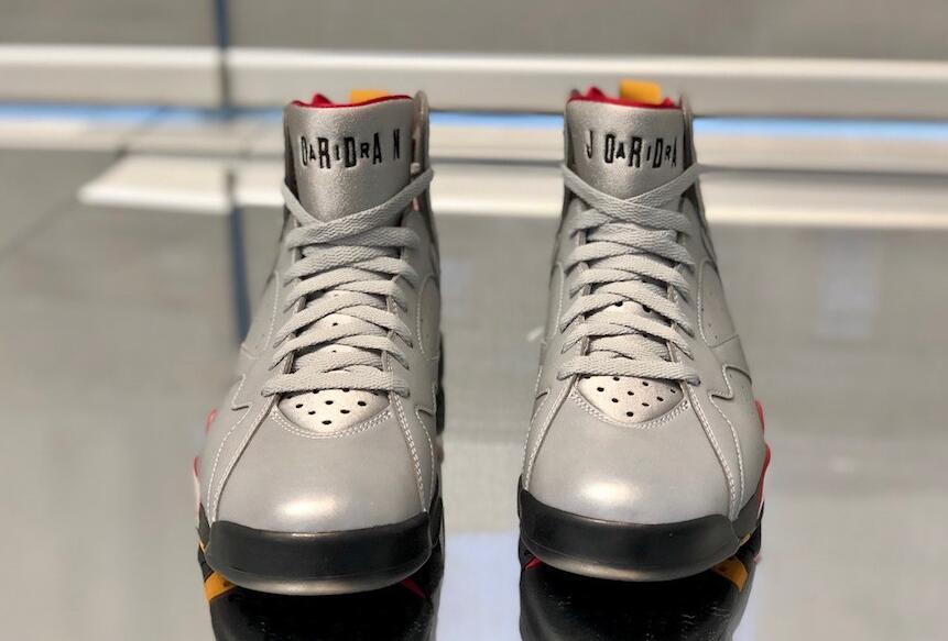 Jordan Air Jordan 7 Silver Sneakers