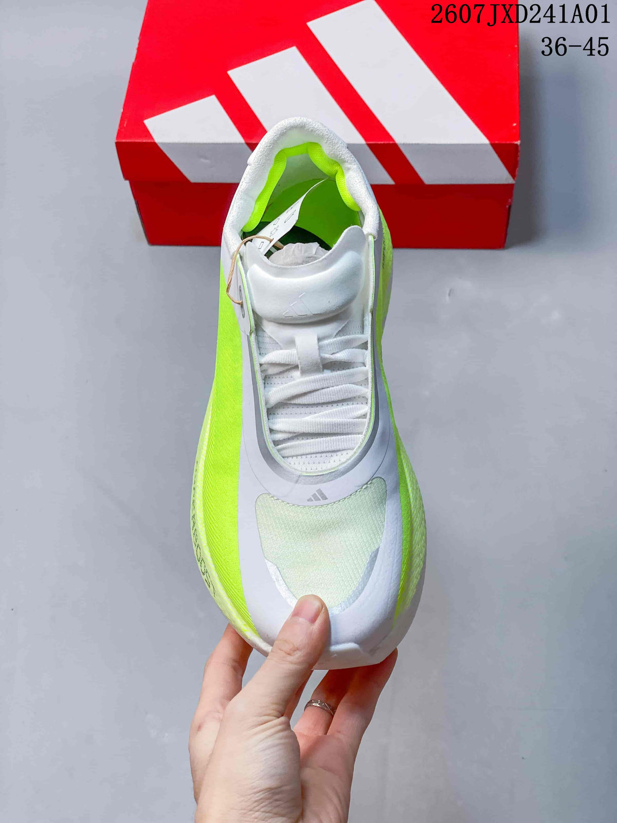 Top view showing the shoe’s laces, forefoot panel and neon-yellow lining.