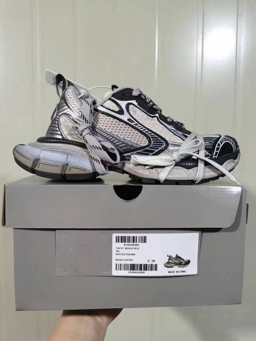 Beige coffee, black, and white chunky sneakers displayed on a shoe box; the box label shows 3XL, Beige Coffee, and size C 39.