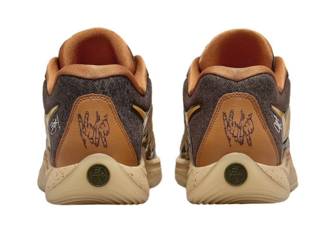 Rear view of the pair of brown and black Nike KD 17 basketball shoes.