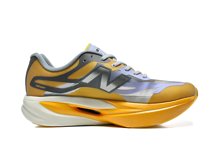 New Balance SC Elite Running Shoes in Gray and Yellow