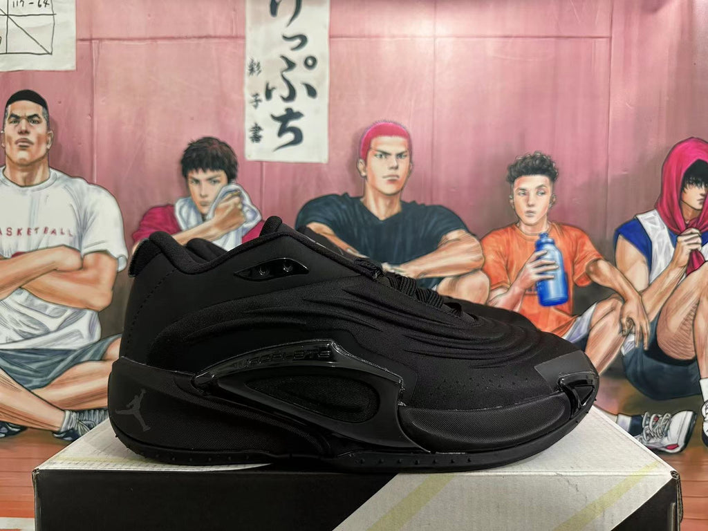 Side view of black Jordan Luka 2 basketball shoes