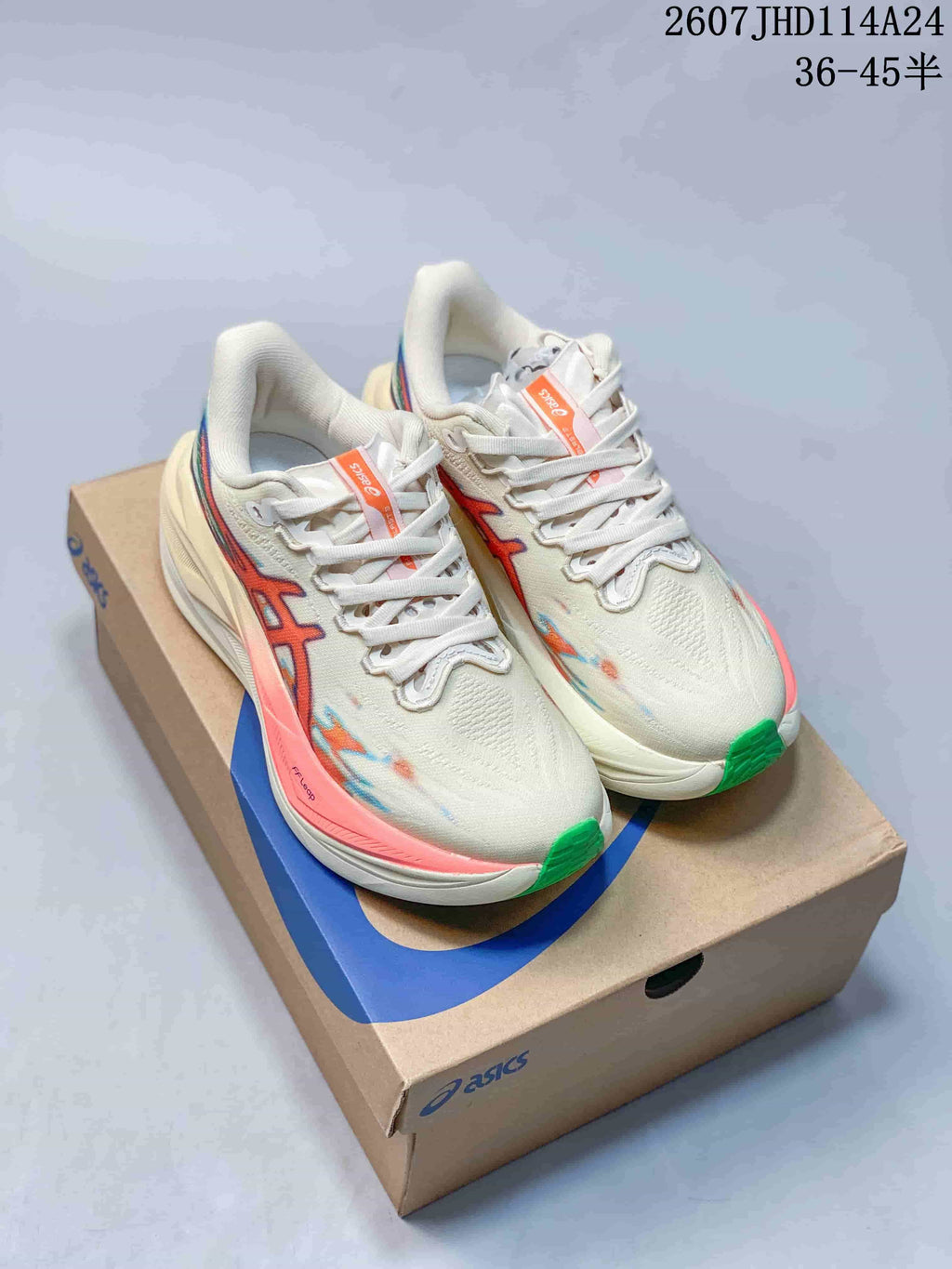 Pair of cream ASICS SUPERBLAST 3 sneakers with multicolor accents displayed on an ASICS shoe box; image text shows 2607JHD114A24 and 36–45 half sizes.