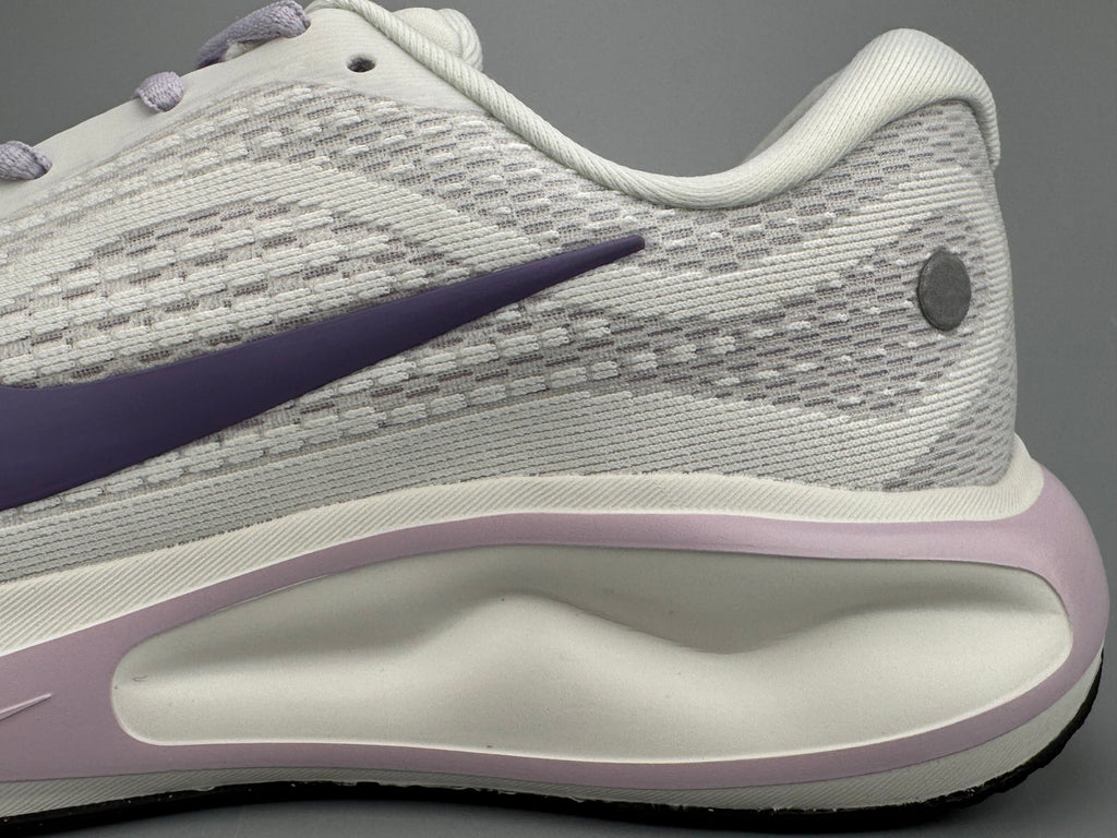 Nike Journey Run Women's Running Shoes Summit White