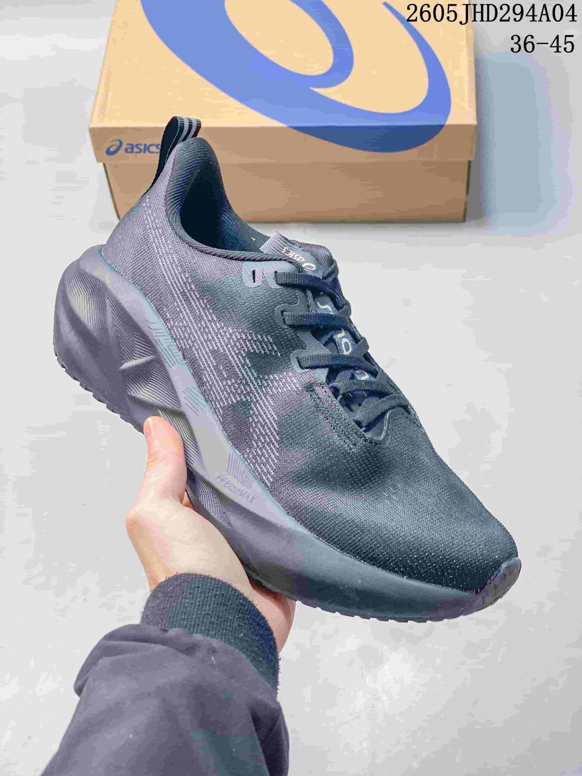 Dark gray ASICS NOVABLAST 5 LE running shoe
