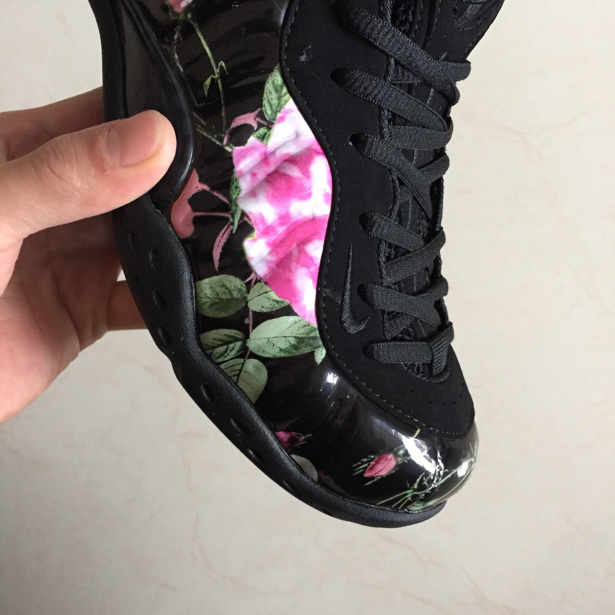 Nike Air Foamposite One High-Top Sneakers
