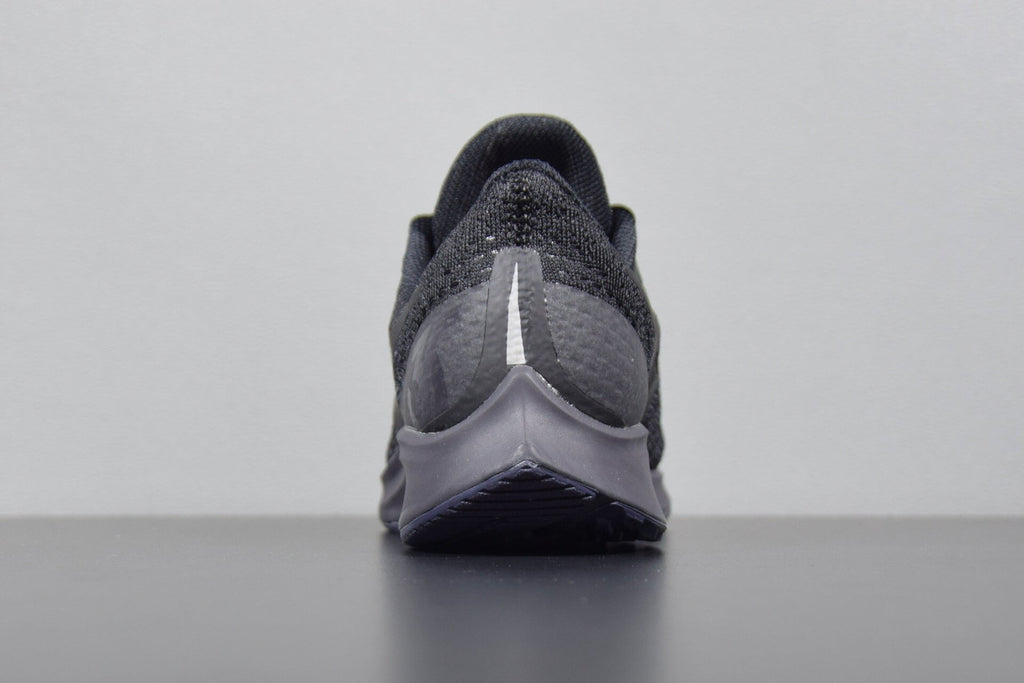 Nike Air Zoom Pegasus 35 Running Shoes Black 942851-002