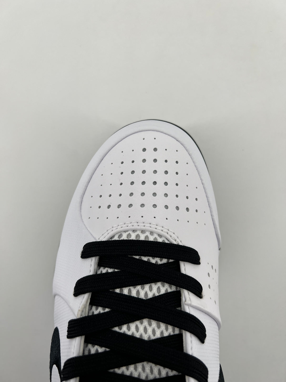 Top view of the perforated toe and lacing
