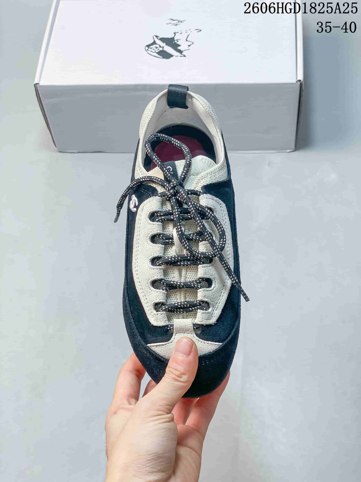 Top view highlighting the rounded toe and patterned laces