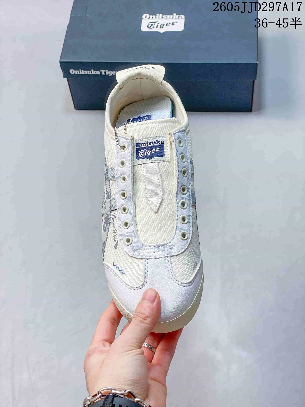 Top view of the sneaker showing the tongue label, lace eyelets, stitched toe panels and pale blue detailing; JJD297A17 and the size range 36–45.5 are visible.
