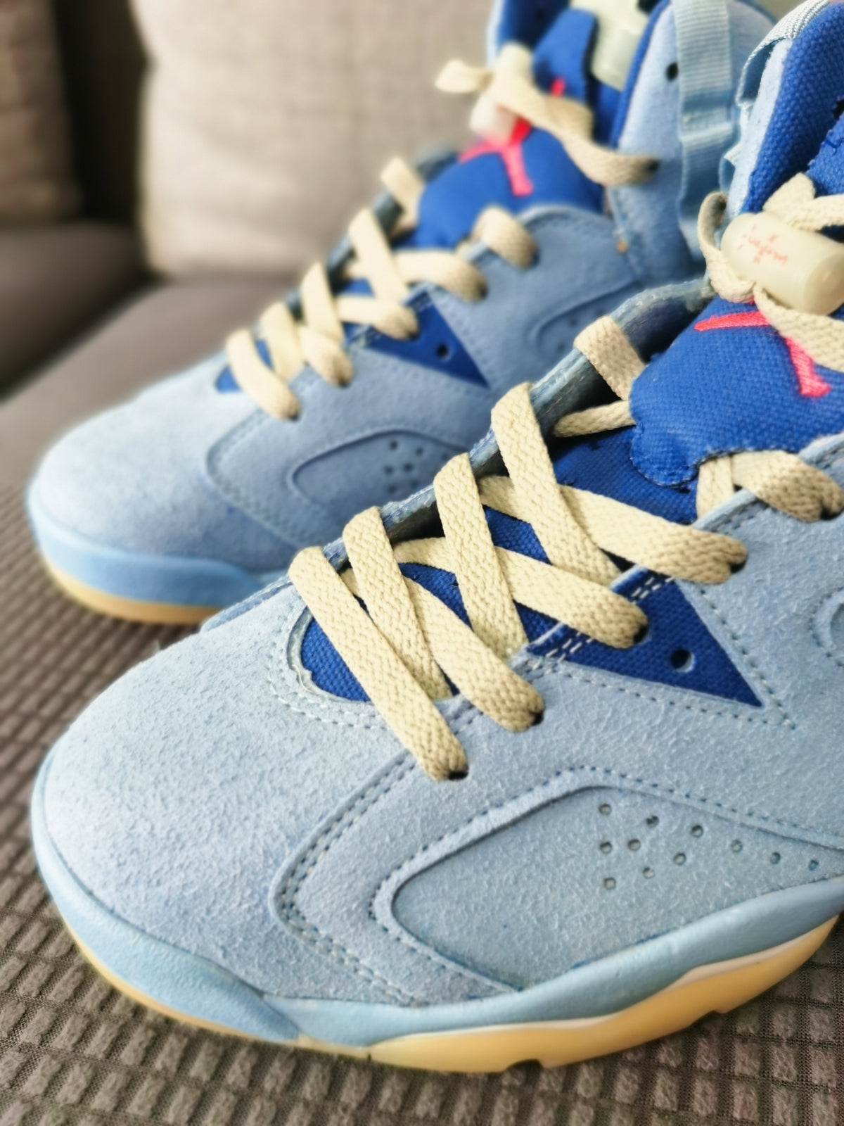 Jordan 6 Travis Scott Blue High-Top Sneakers