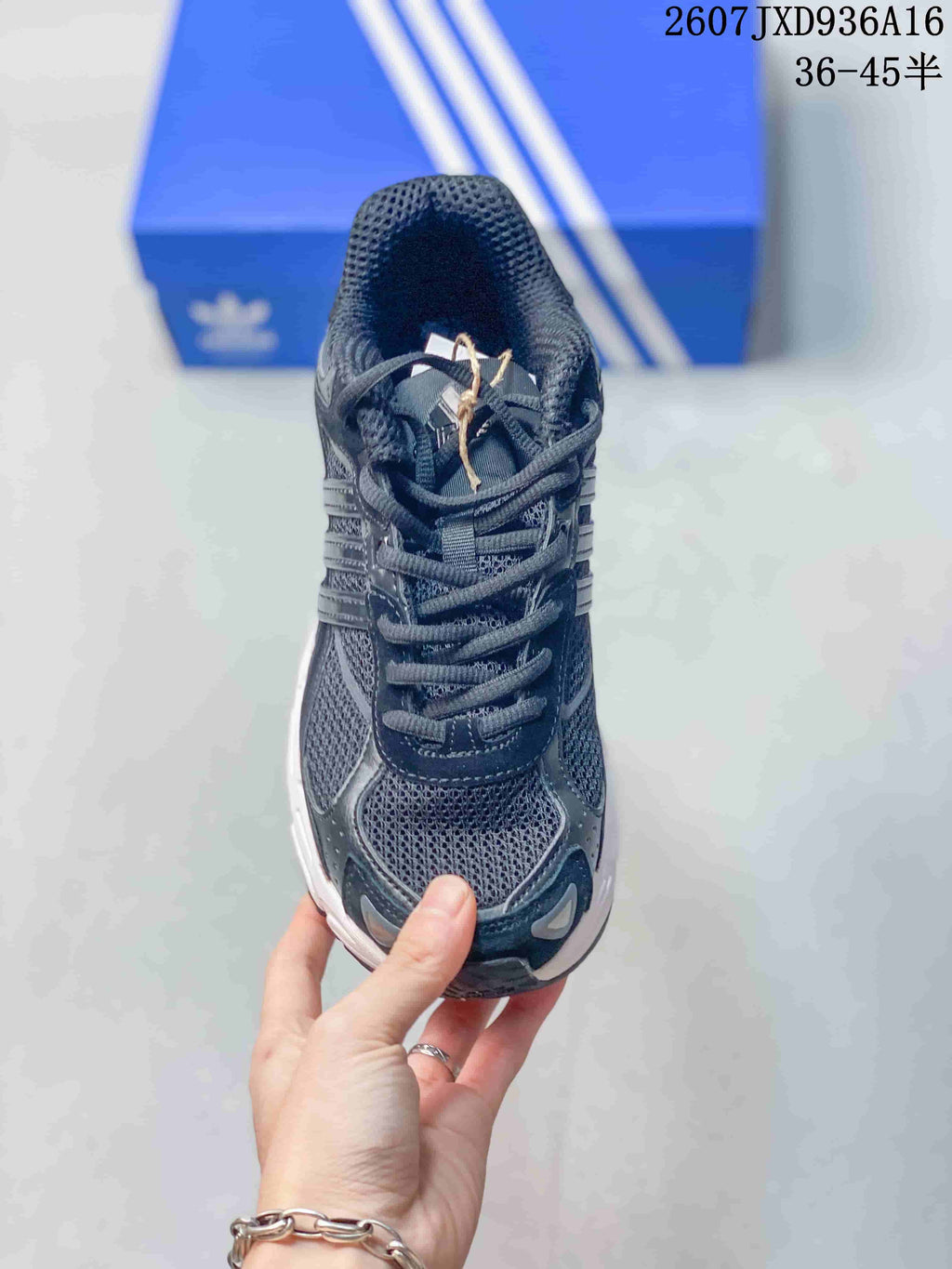 Top view showing the dark mesh toe box, tonal laces and padded tongue.
