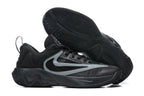 Black basketball shoe with gray side accents