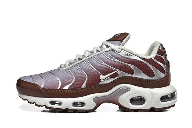 Nike Air Max Plus Sneakers Brown Silver