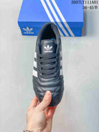 Top view showing the laces, tongue logo and quilted toe