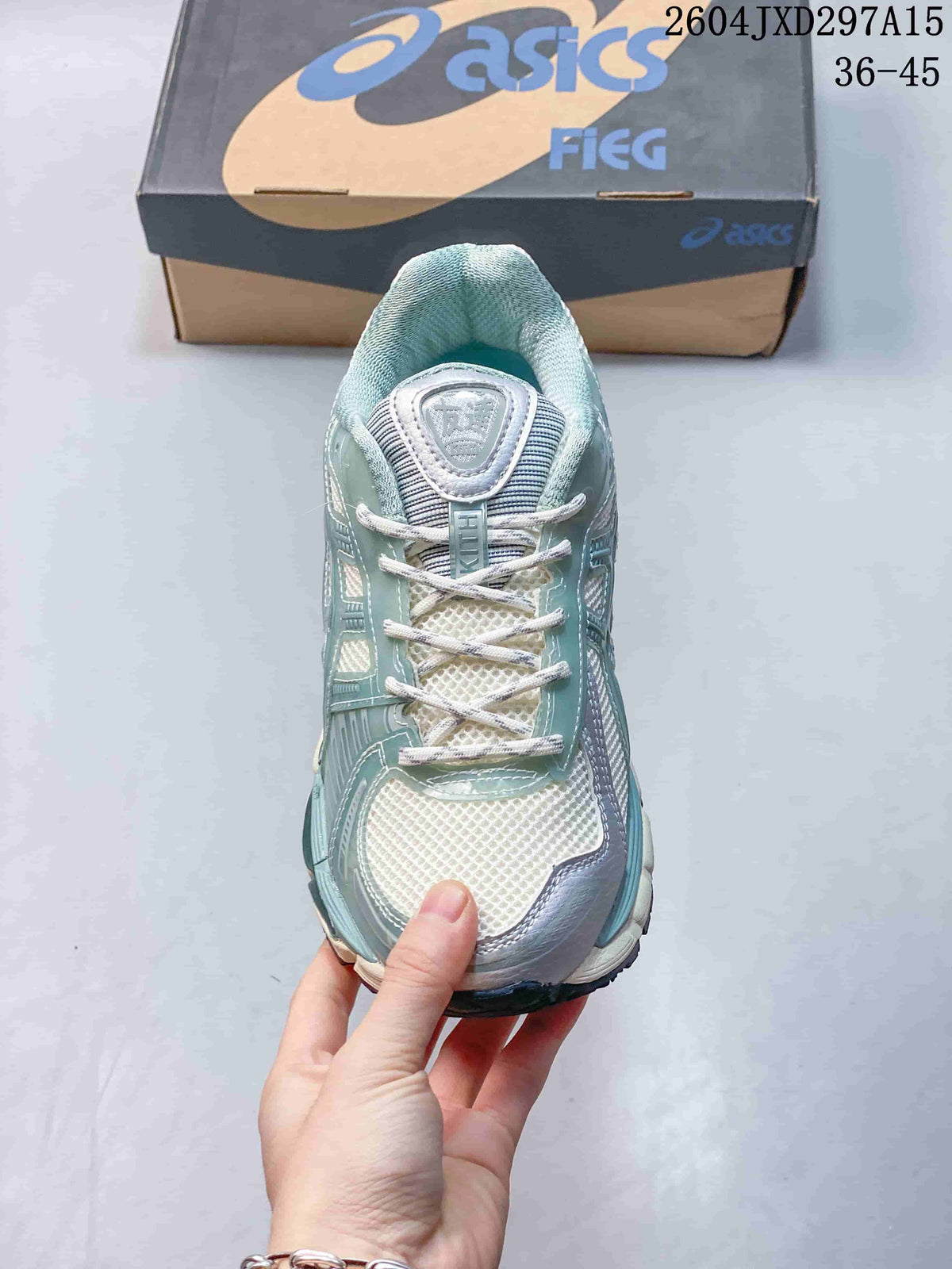 Top view of the sneaker showing its mesh toe, laces and padded tongue