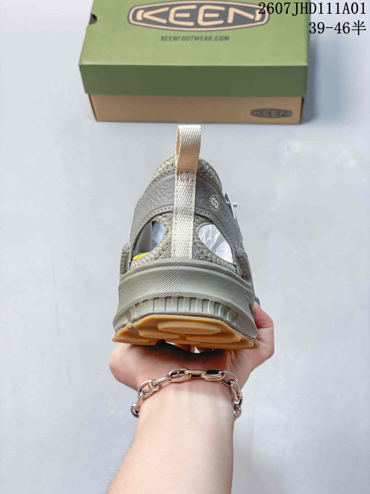 Rear view showing the heel pull loop and outsole of a KEEN Zionic ADV shoe.