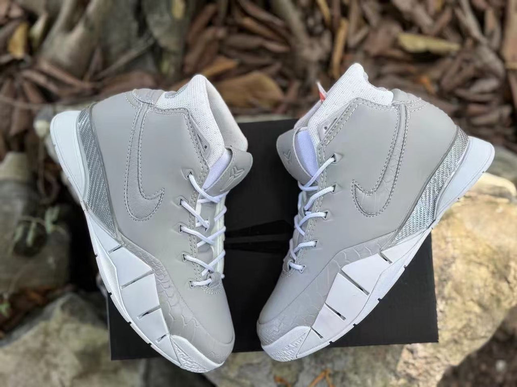Overhead view of the pair of Nike Kobe 1 FTB shoes