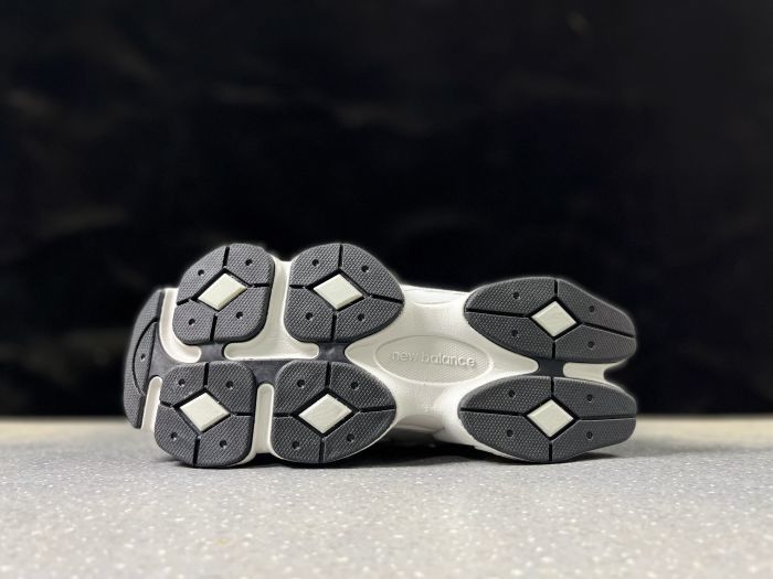 New Balance U9060JGR Sneakers in White and Grey