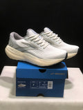White and light gray Brooks Glycerin 21 sneakers displayed on a blue shoe box, with the box label visible.