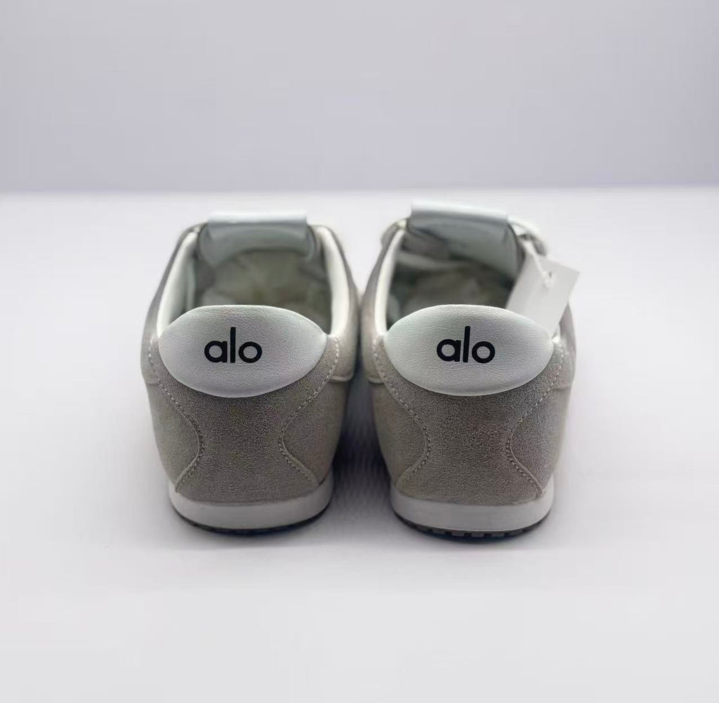 Rear view of the pair showing matching white oval heel branding.