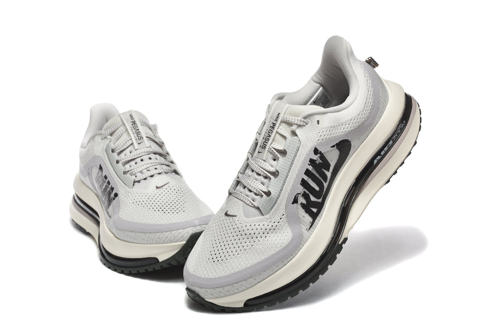 Nike Pegasus Premium Running Shoes White Black IH2288-001