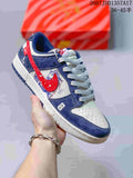 Blue, white and red low-top sneaker with horse artwork, contrasting laces and a dark blue outsole.