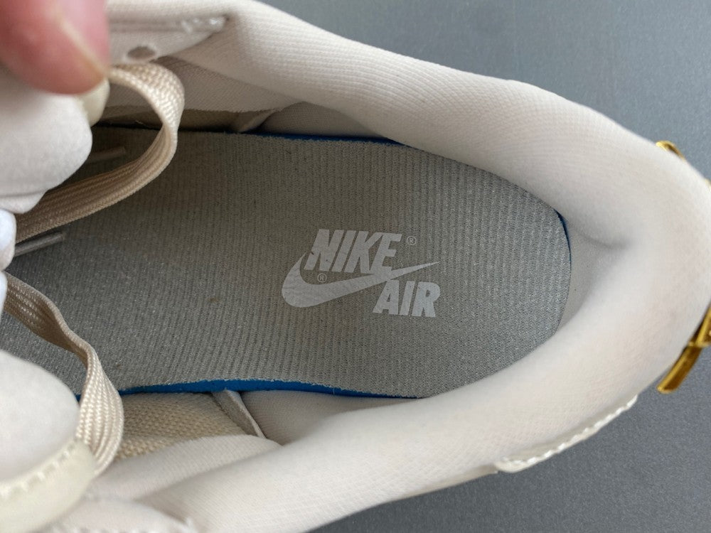 Air Jordan 1 Low Cream and Gold Sneakers FN5032-200