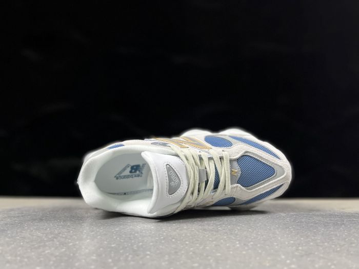 New Balance U9060FM Sneakers in Grey and Blue