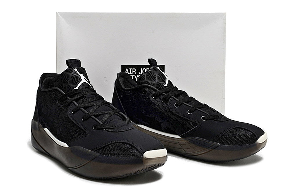 All-black Jordan Luka 39 shoes displayed in front of a shoebox