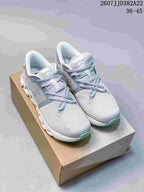 Pair of gray and mint On Cloud X 4 sneakers displayed on a shoebox; product code 2607JJD382A22 and size range 36–45 are shown above.