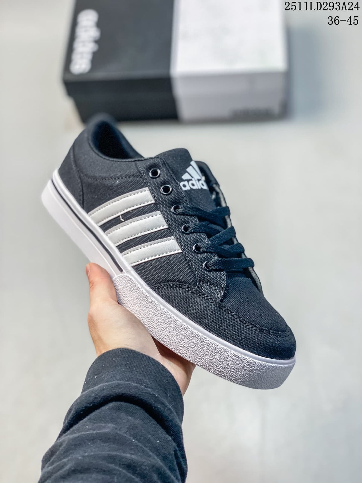 Angled side view of the black sneaker with white stripes and a white sole; overlay text shows 2511LD293A24 and size range 36–45.