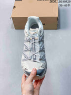 Top view of the Salomon XT-Quest ATHR sneaker with its quick-lace-style fastening.