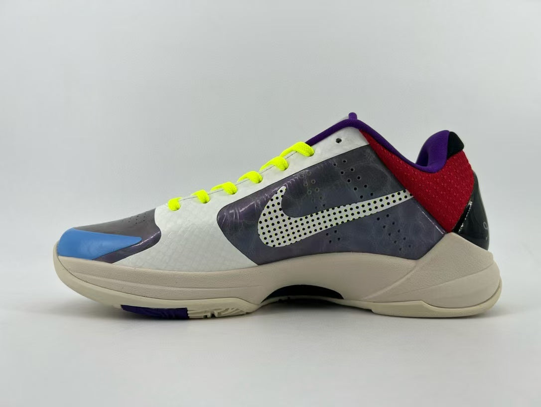 Side profile showing the low-cut shape and color-blocked upper
