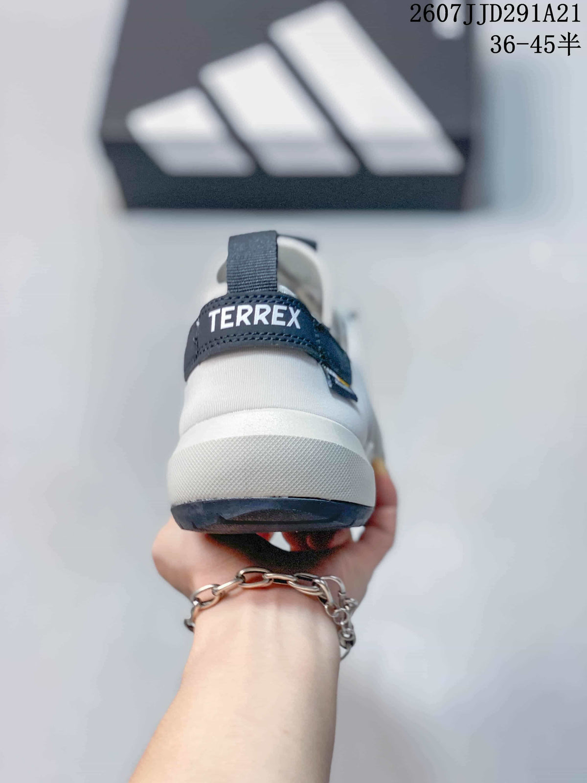 Rear view showing the padded heel collar and Terrex branding.