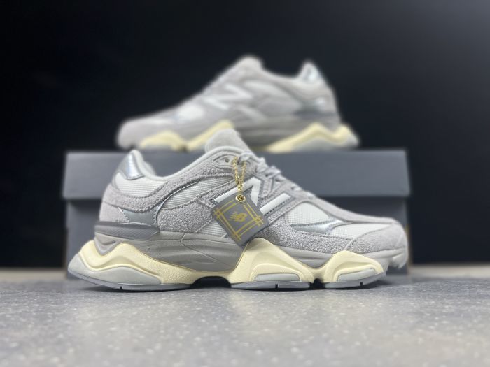 New Balance 9060HX Sneakers in Grey and Cream