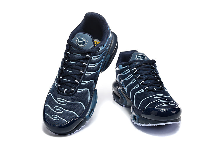 Nike Air Max Plus Sneakers Navy Blue Style 8909-645