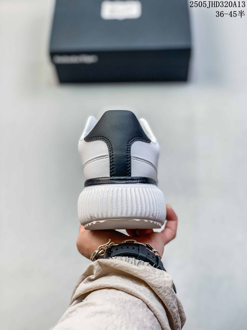 Rear view of the sneaker with a black heel accent