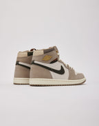 Jordan Air Jordan 1 Retro High OG 'Khaki and Sail'