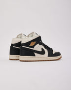 Jordan Air Jordan 1 Mid SE