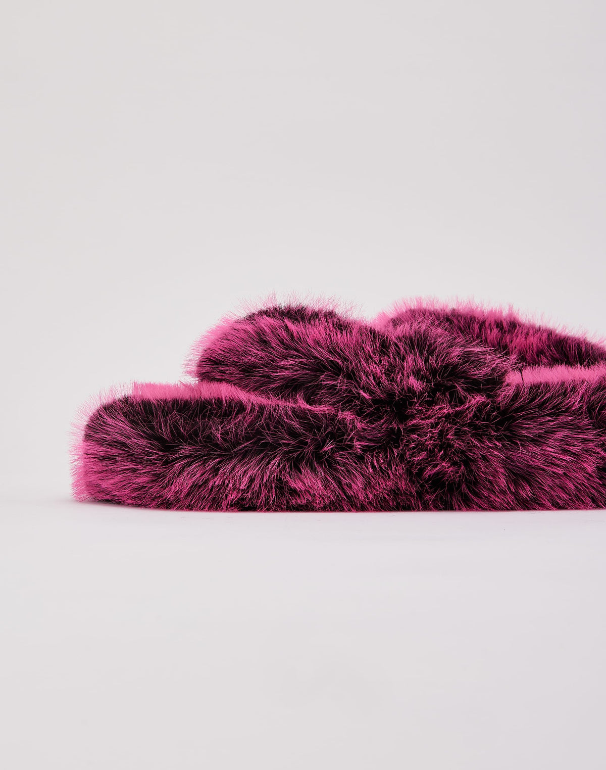 Steve Madden Fizzy Slippers